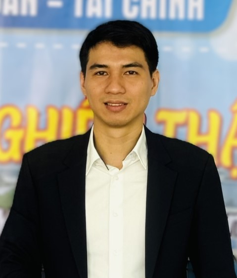 Nguyễn Hoàng